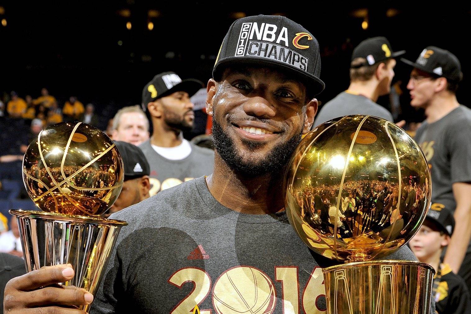 TA：阿森纳接近挖走那不勒斯的首席球探米凯利（TA：阿森纳即将从那不勒斯引进首席球探米凯利）