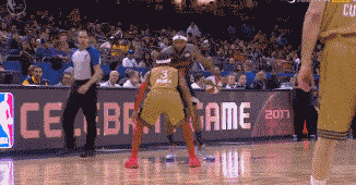 TA：休斯顿中场雷恩斯引人注目，尤文和城市集团都已进行联系（TA：尤文、城市集团已与休斯顿中场雷恩斯接触，这名球员表现抢眼）