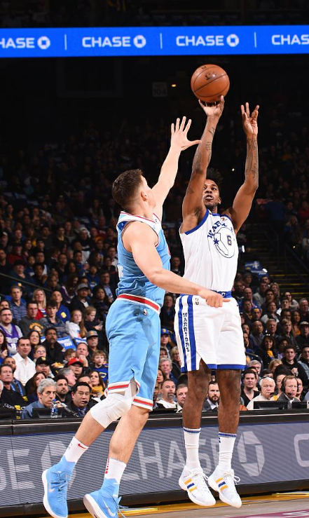 拉波特伤愈归来！毕尔巴鄂竞技双核回归迎战皇马（拉波特复出！毕尔巴鄂竞技双核齐回归挑战皇马）