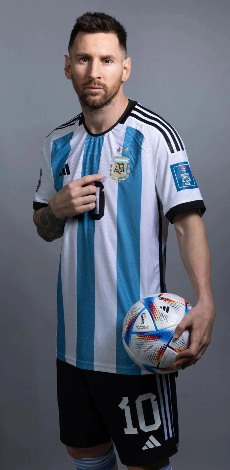 无可阻挡！约基奇怒砍40分9板8助带队完成23分逆转（统治全场！约基奇轰40分9板8助率队逆转23分劣势）