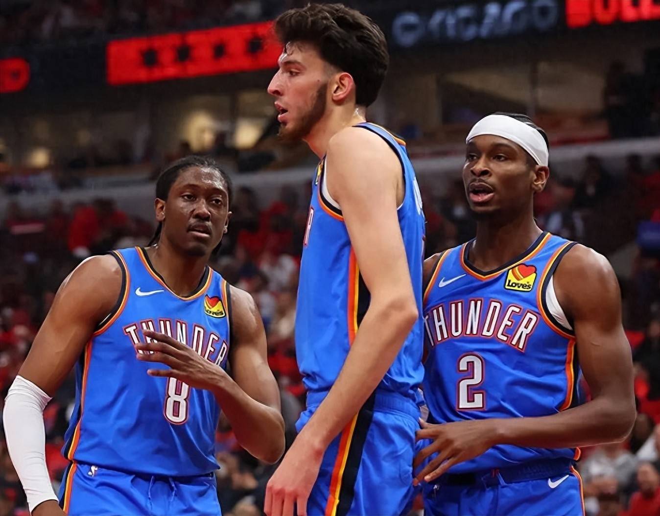 澎湃：管理层想复刻郭士强案例恐有偏差，邵佳一应提升抗压能力（澎湃评：管理层试图复制郭士强模式或有偏差，邵佳一需提高抗压能力）