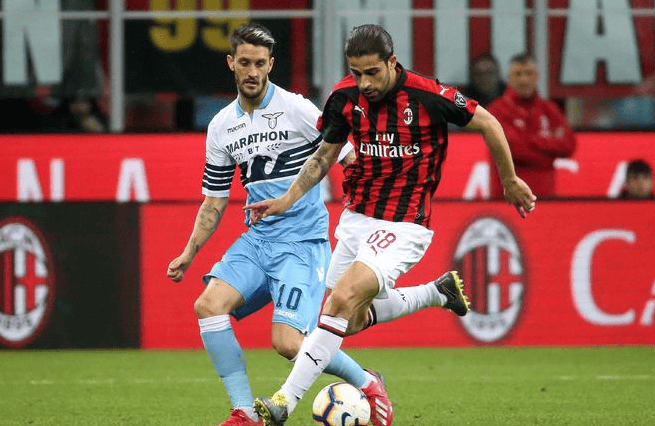 篮球赛场上的李弘权：三分球如雨，得分如风（李弘权赛场风暴：三分如雨，得分如风）