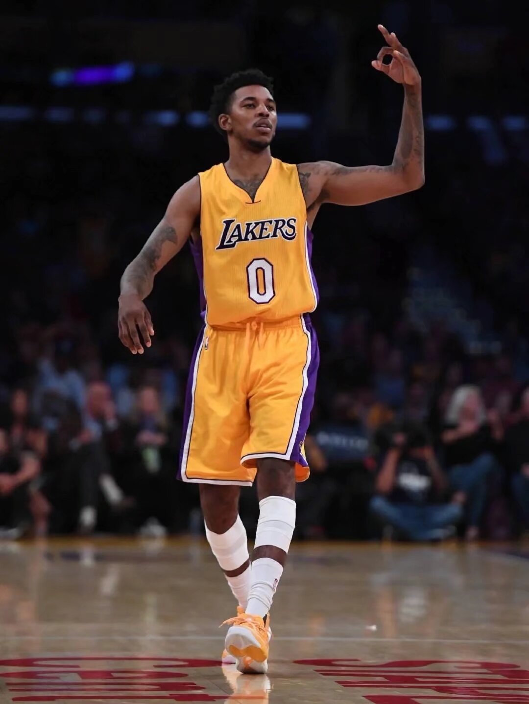 小彩娃21分6发获MVP欧冠土耳其费内巴切零封本菲卡技术统计（欧冠技术统计：小彩娃砍21分送6记发球得分当选MVP 土耳其费内巴切3-0零封本菲卡）