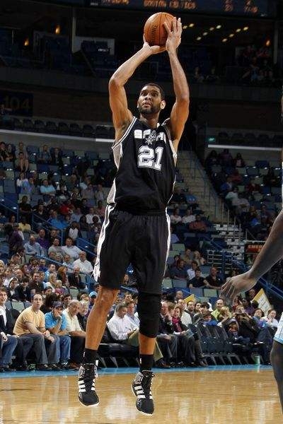 拜仁vs弗赖堡全场数据：控球率72-28，射门14-5（拜仁战弗赖堡全场统计：控球72%-28%，射门14比5）