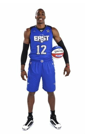 足球周刊：重返国足是刘若钒的愿望，殷切期待完成A级赛首秀（足球周刊：刘若钒盼回归国足，期待迎来A级赛首秀）