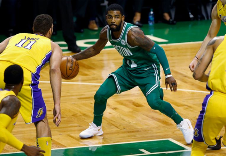 战巴萨贡献2球1助，布鲁日前锋福布斯当选欧冠全场最佳球员（欧冠战巴萨梅开二度并送助攻，布鲁日前锋福布斯荣膺全场最佳）