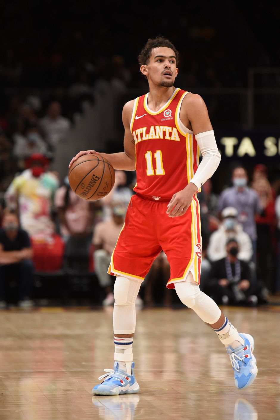 末节17分！芬奇：兰德尔冲击力进攻侵略性拉满了 打法简洁高效（末节独取17分！芬奇盛赞兰德尔冲击力十足、进攻侵略性爆棚，打法简洁高效）