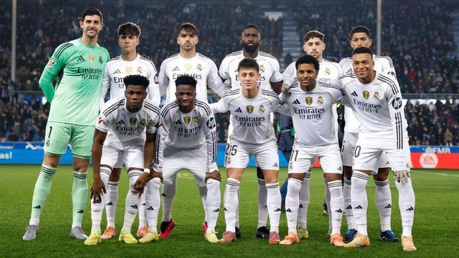 蒂亚戈：若瓜帅的足球是控制中的秩序，渣叔则是混乱中的自信（蒂亚戈：瓜迪奥拉的足球讲究控制与秩序，克洛普则在混乱中更显自信）