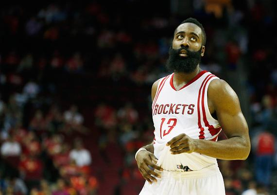 官方：凯塞多踩踏对手染红停赛3场 盖耶掌掴队友停赛2场（官方通报：凯塞多踩踏染红禁赛三场，盖耶掌掴队友禁赛两场）