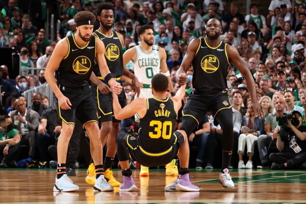 船记：灰熊人手紧缺&本来有信心快船能赢 但他们总能找到输球办法（船记：灰熊人手不足，本以为快船稳赢，奈何他们总能自寻败局）