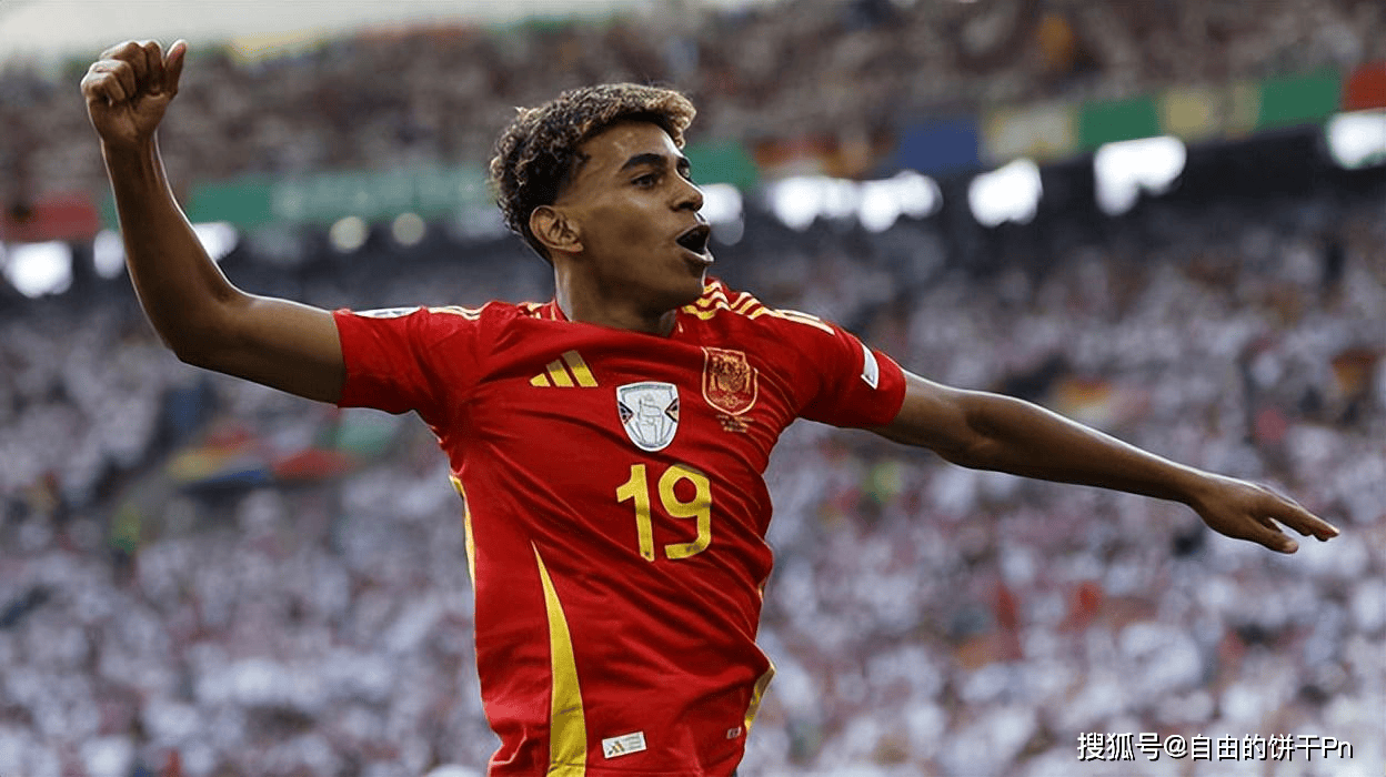 申京连续两场三分球零出手，表现引人关注（申京连续两战未尝三分出手，表现备受关注）